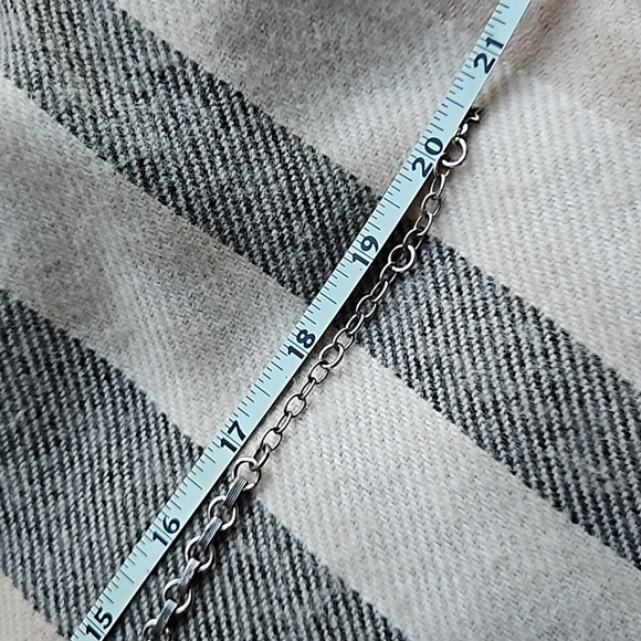 Kirks Folly | Vintage Christmas Charm Necklace - Picture 13 of 14